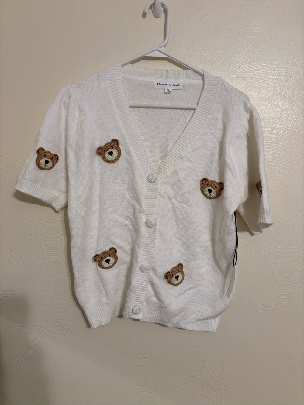Threaded Leaf Teddy Bear Applique Knit Cardigan White NWT XL